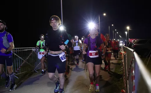 Największe wyzwanie Festiwalu Biegowego! Bieg na 100 km wystartował w środku nocy - 81